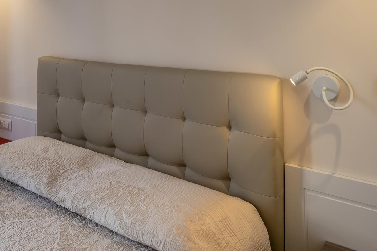 Residenza Eleonora Alojamento de Acomodação e Pequeno-almoço Salerno
